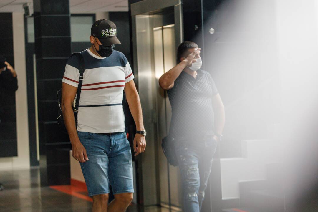 Nuosprendžio skelbimas kamuolinių byloje