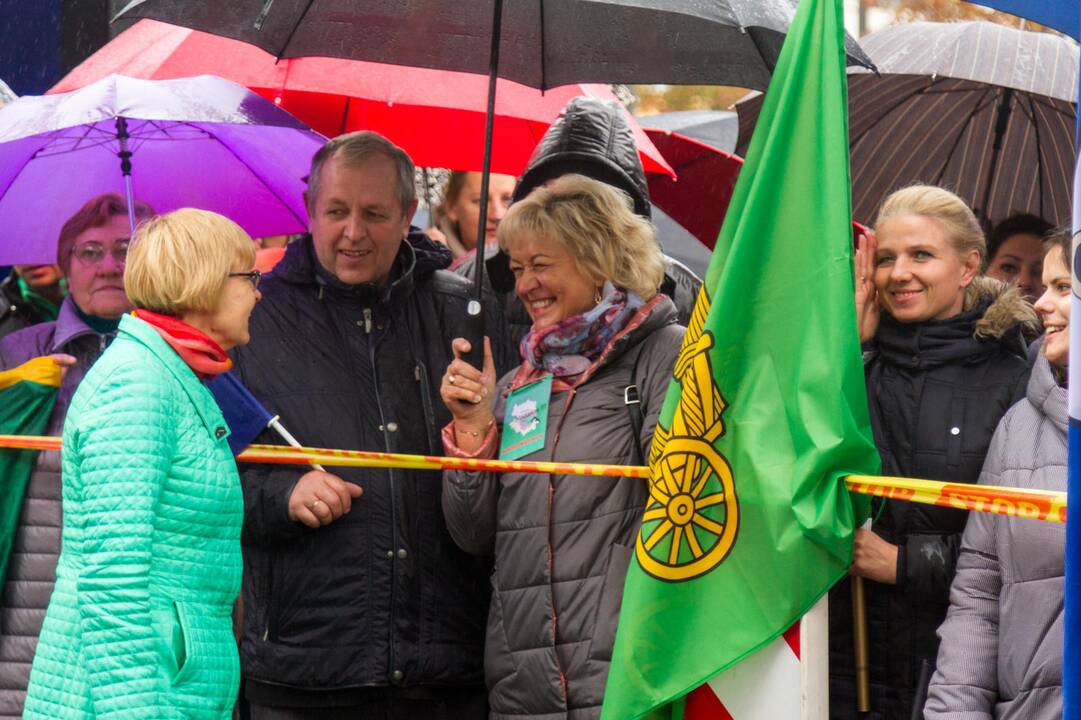 Piketas prieš planus dalį Kauno rajono teritorijos prijungti prie miesto