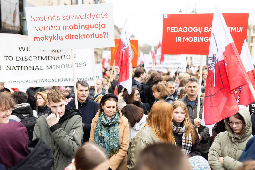 Mitingas tautinių mažumų mokykloms apginti