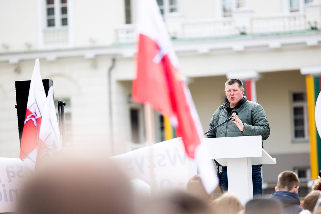 Mitingas tautinių mažumų mokykloms apginti