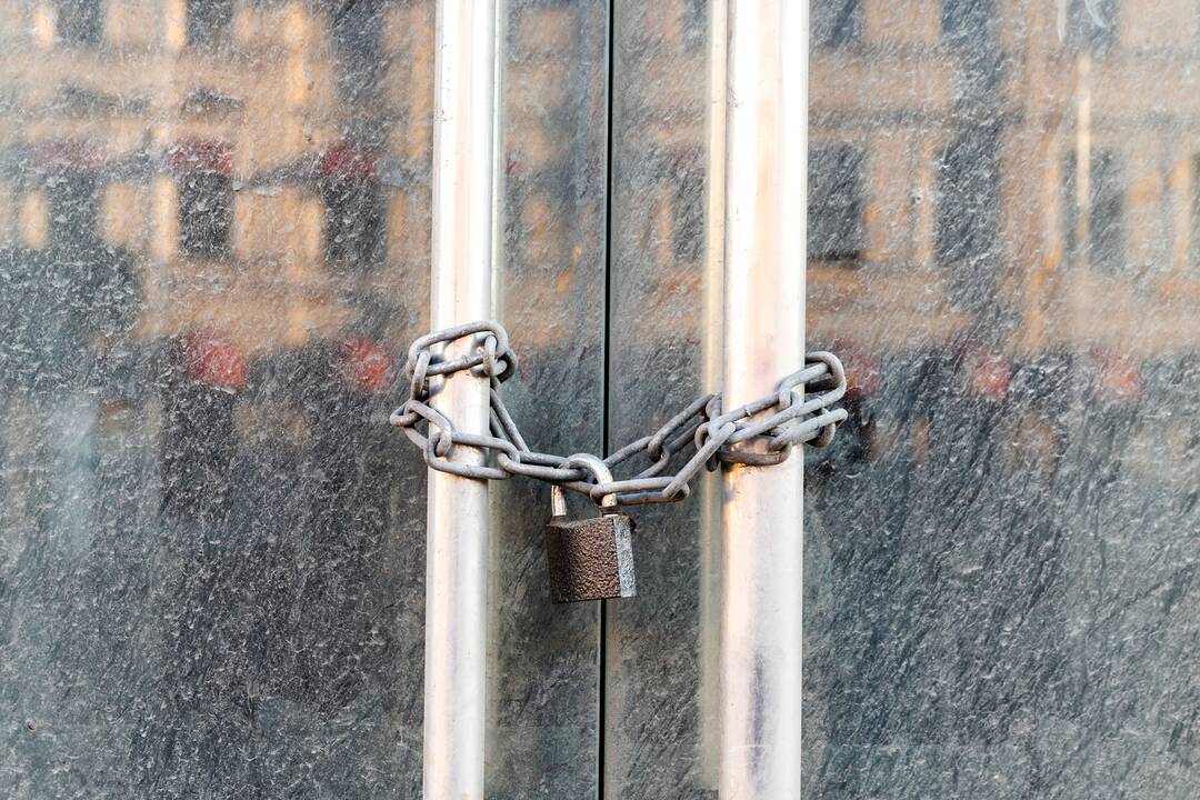 Įvertino antrąją COVID-19 bangą verslui: bankrotų jau yra ir dar bus