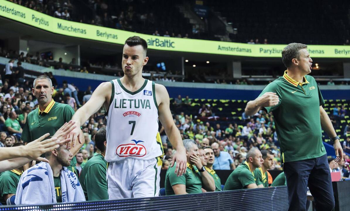 Lietuvos rinktinės rungtynės su Latvijos komanda