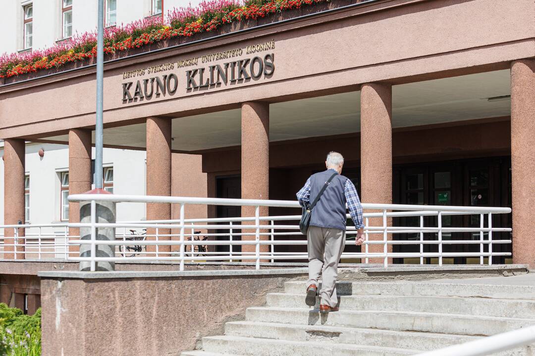 Prie Kauno klinikų – negyvas vyras