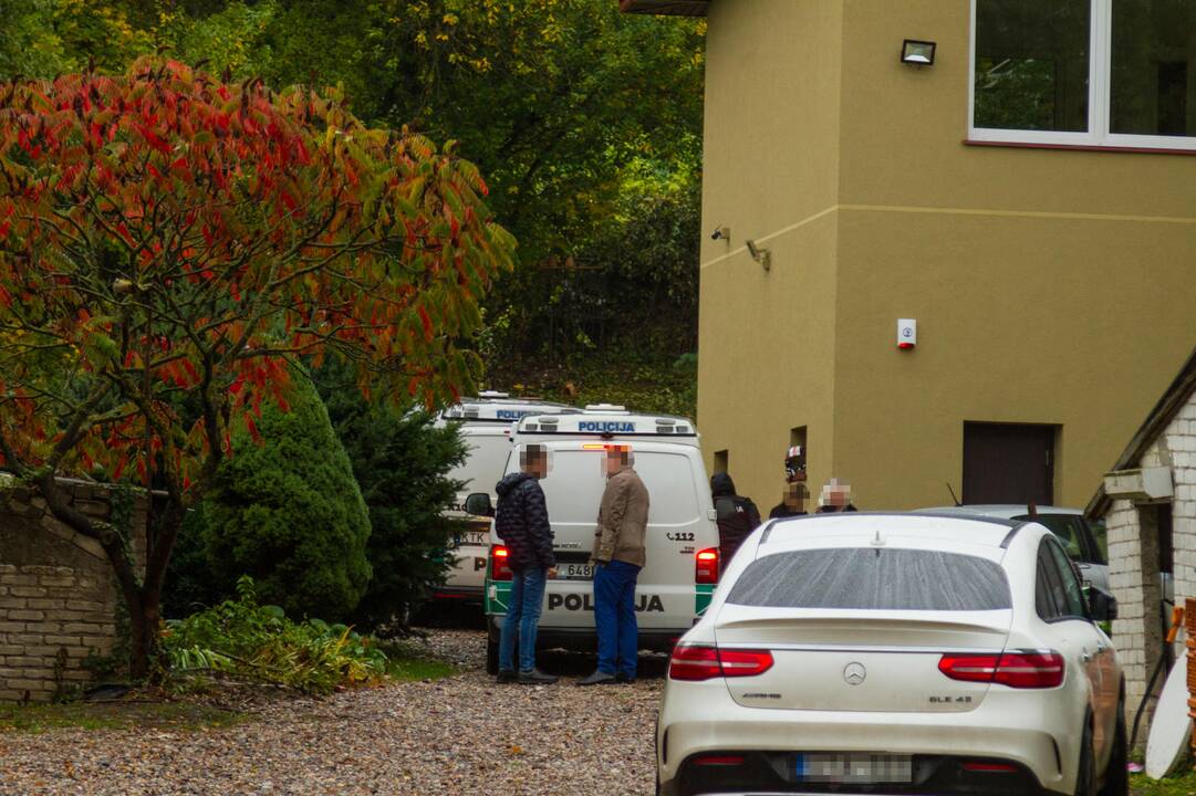 Krata policijos sulaikyto BMW vairuotojo namuose