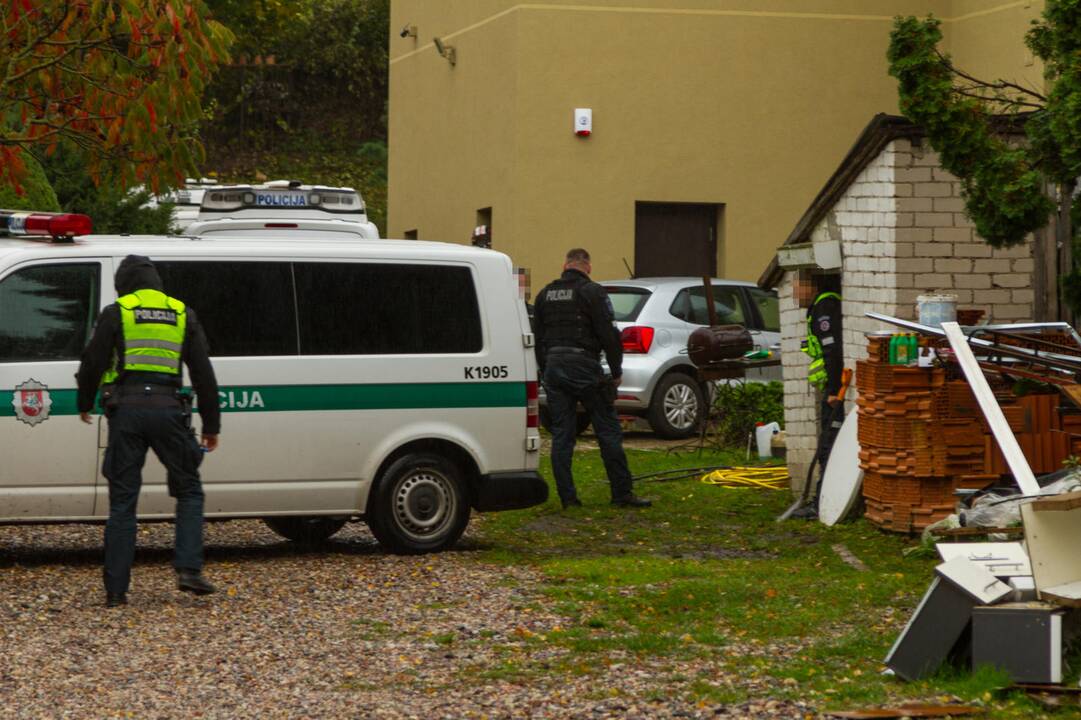 Krata policijos sulaikyto BMW vairuotojo namuose