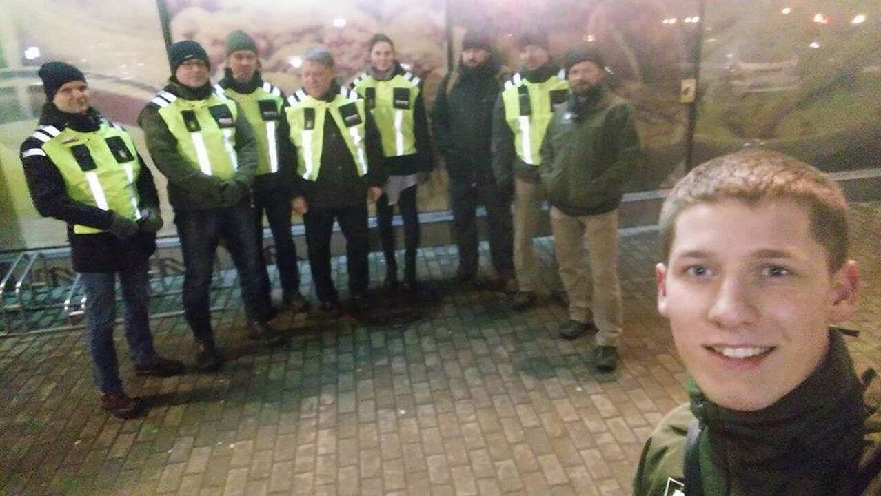 Iniciatyvos „Tvirtovai“ savanoriai patruliuoja Kauno gatvėse 