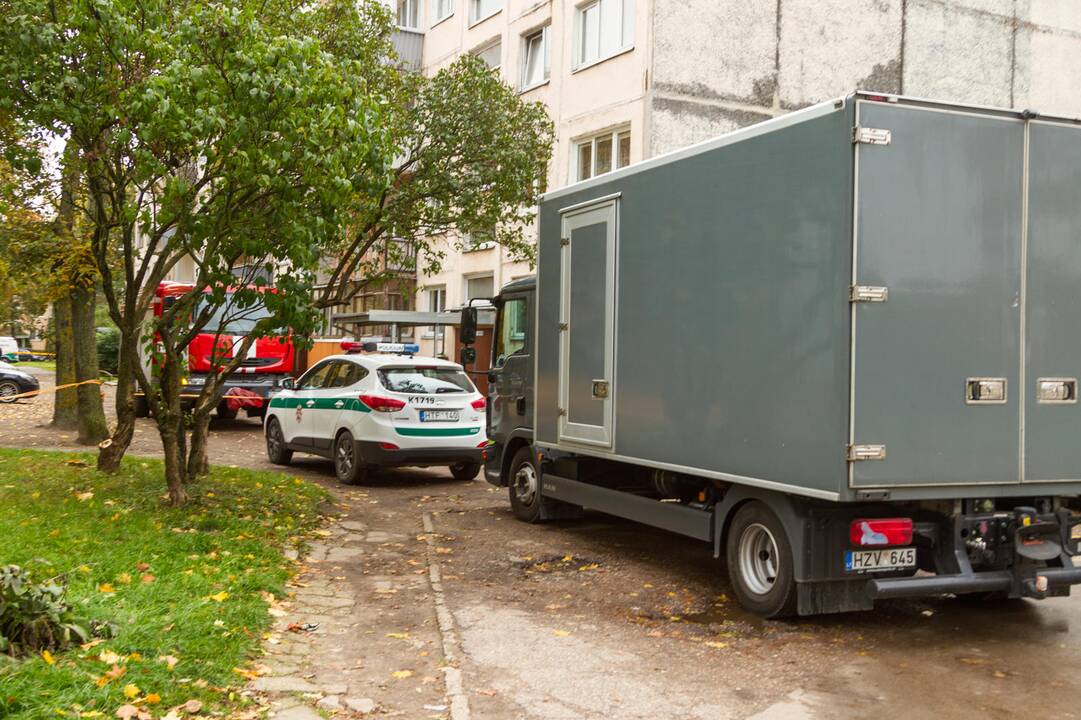 Dėl Kauno daugiabutyje rasto sprogmens – gyventojų evakuacija