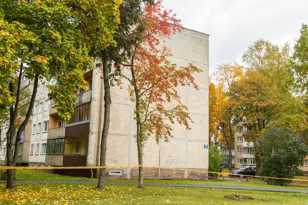 Dėl Kauno daugiabutyje rasto sprogmens – gyventojų evakuacija