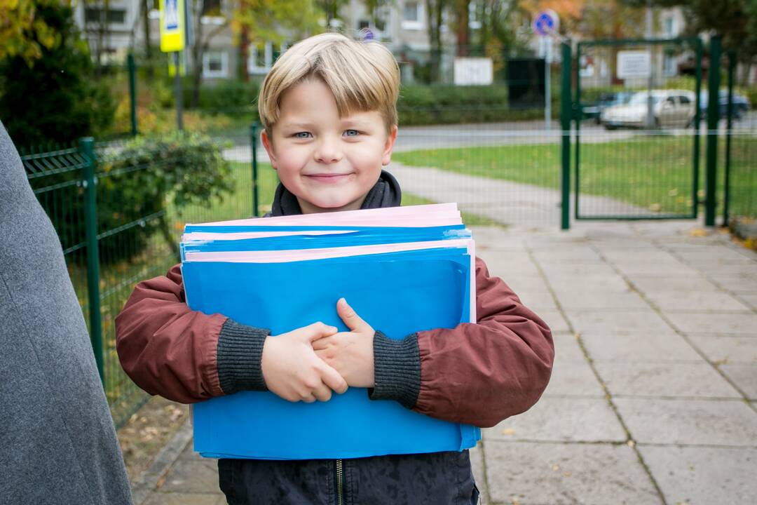 Rekordinis mažųjų kauniečių sveikinimas mokytojams