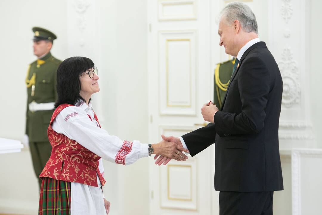 Valstybės apdovanojimų įteikimo ceremonija Lietuvos Prezidento rūmuose