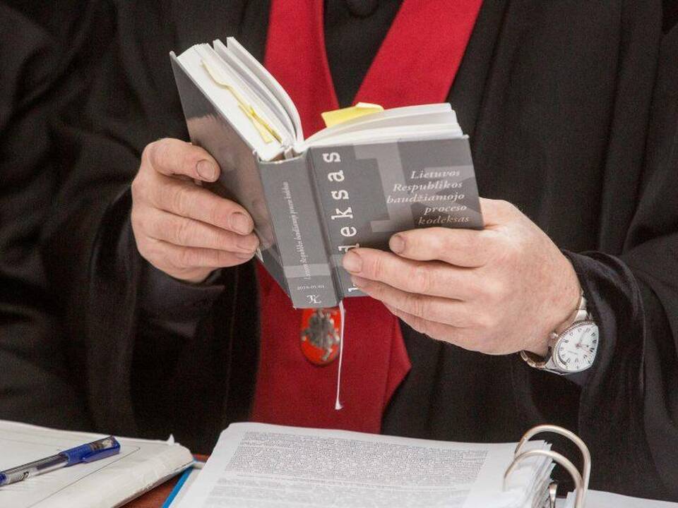 Pravieniškių įmonės vadovų piktnaudžiavimo byloje – baigiamosios kalbos