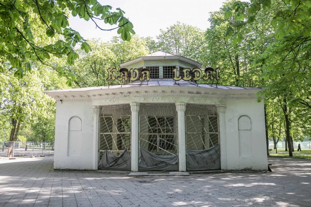 Rekonstruota kavinė „Rotonda“ iki žiemos atvers duris