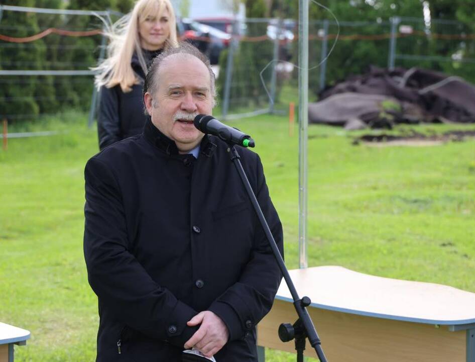 Simbolinis įvartis ir Karmėlavos stadiono rekonstrukcijos startas