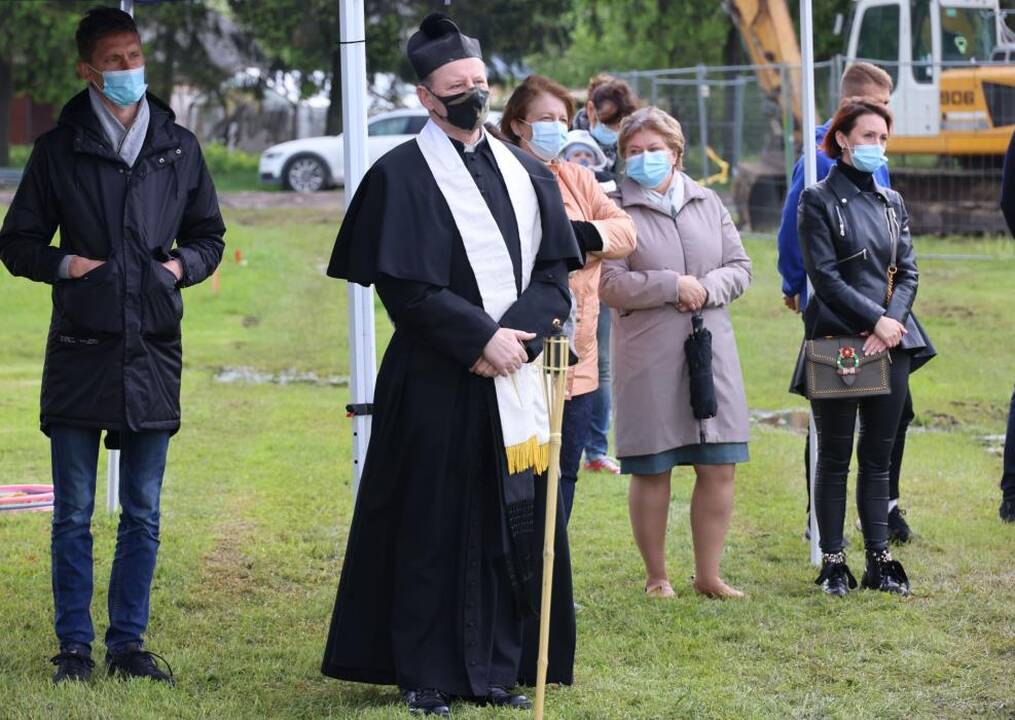 Simbolinis įvartis ir Karmėlavos stadiono rekonstrukcijos startas