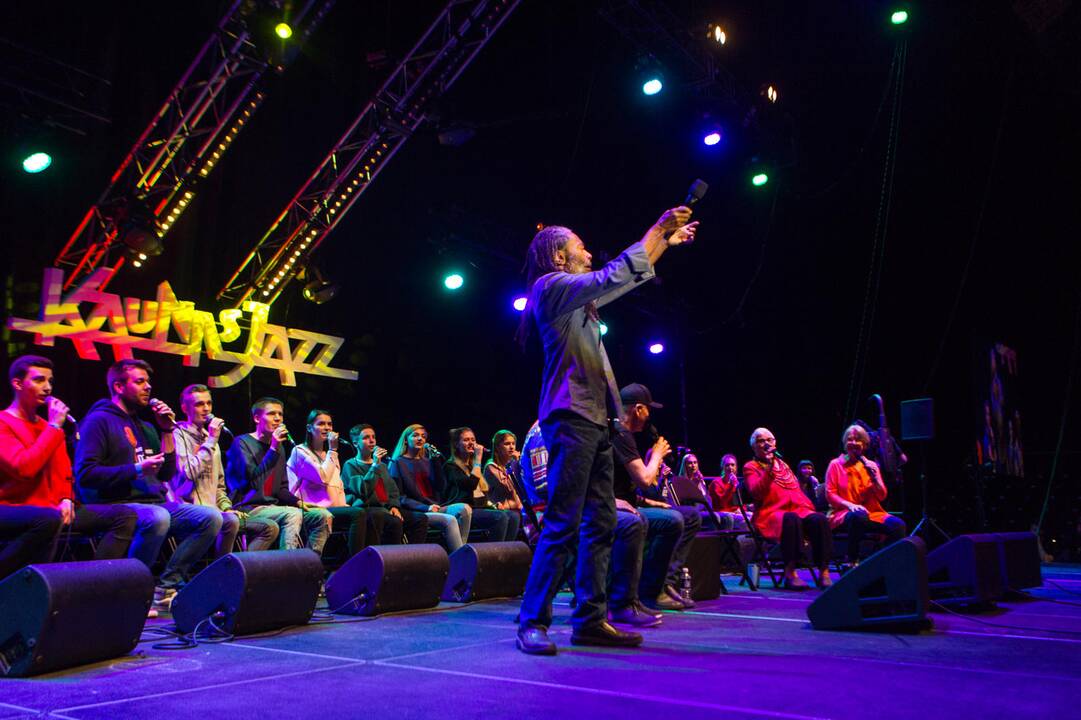 „Kaunas Jazz“ finišas – B. McFerrino koncertas „Žalgirio“ arenoje