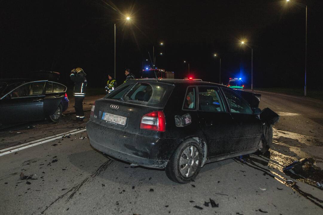 BMW ir „Audi“ avarija Kaune