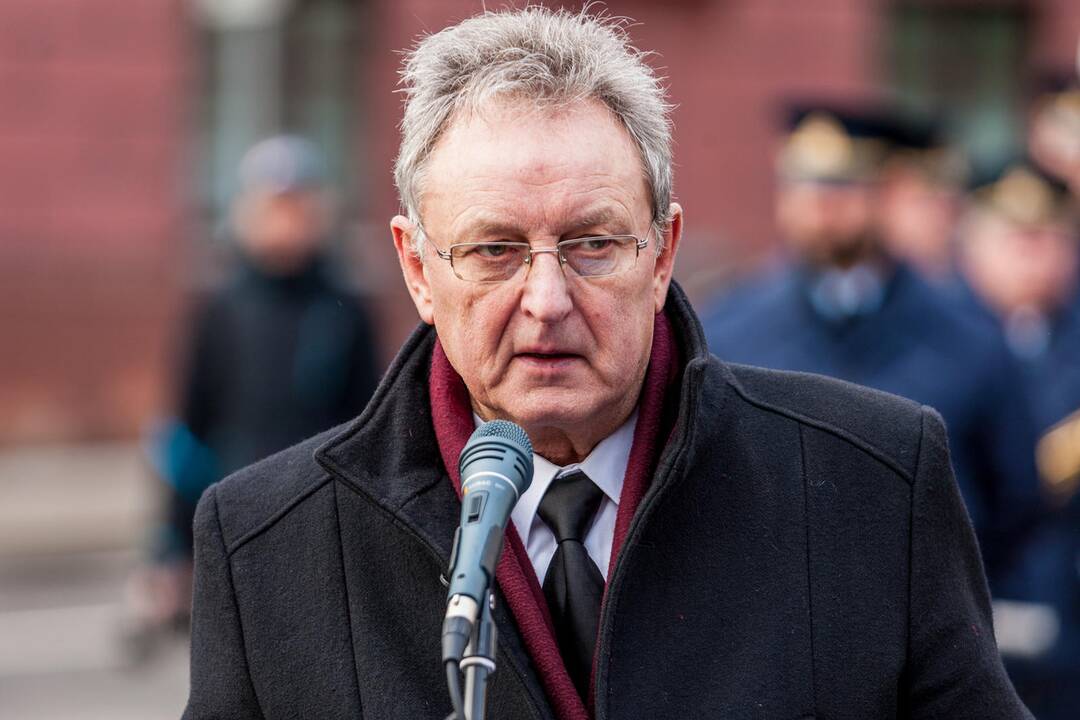 Kaune atidengta paminklinė plokštė sušaudytiems ministrams