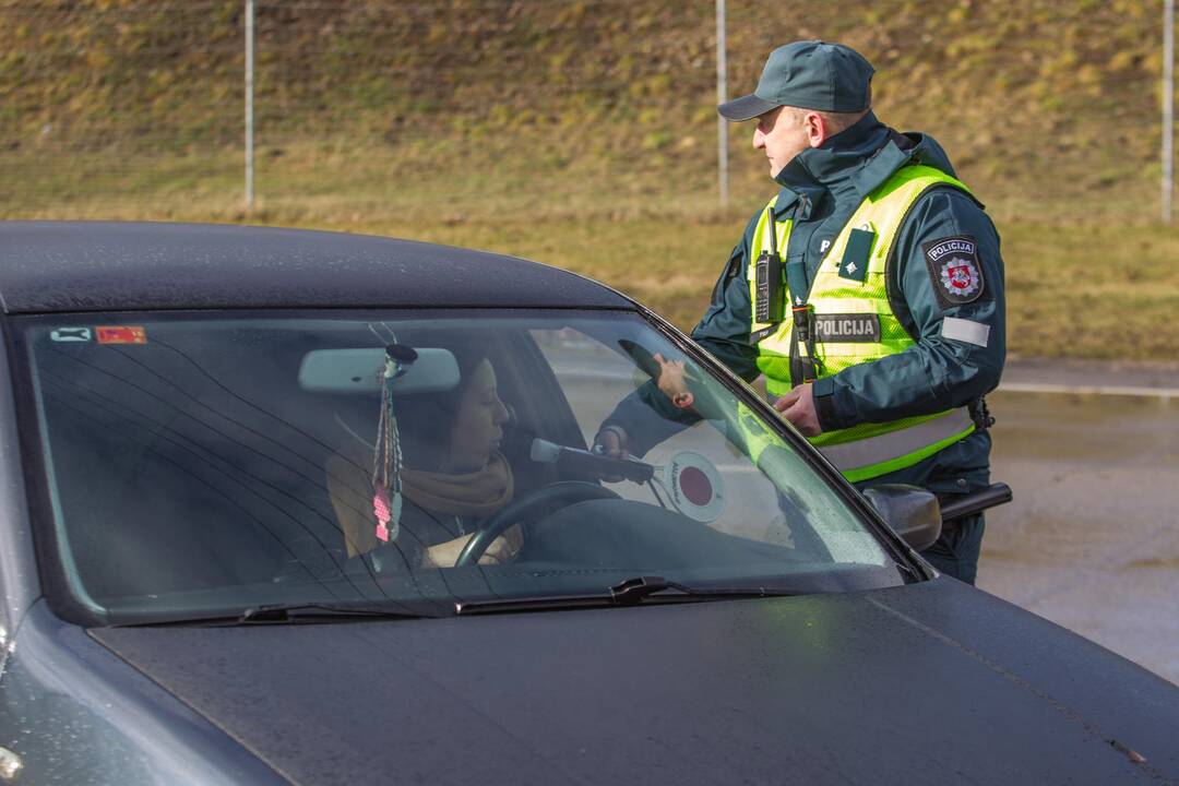 Policijos reidas Piliakalnio gatvėje