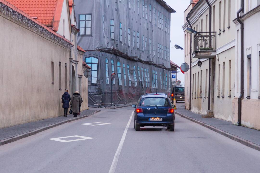 A. Jakšto gatvės eismo problemos