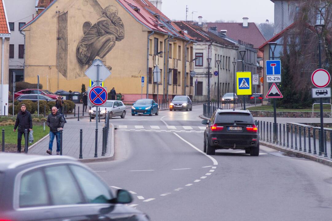 A. Jakšto gatvės eismo problemos