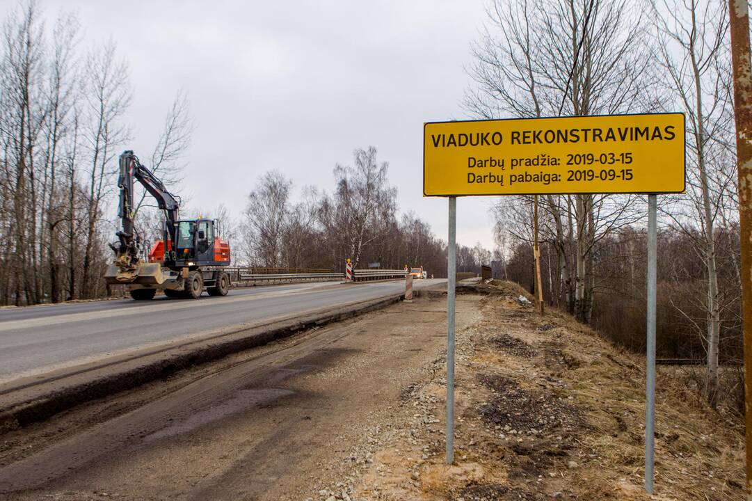 Ateities plento viaduko rekonstrukcija