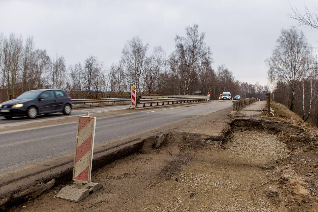 Ateities plento viaduko rekonstrukcija