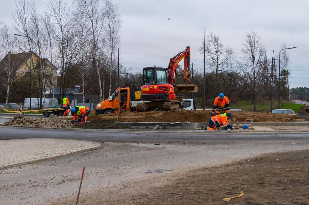 Automobilių eismas Amalių tuneliu