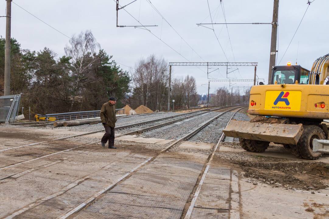 Automobilių eismas Amalių tuneliu
