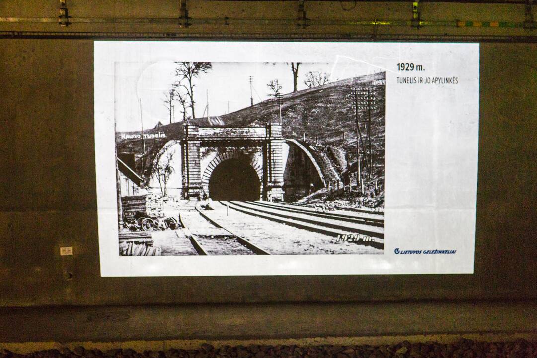 Inovatyvi ekspozicija Kauno geležinkelio tunelyje