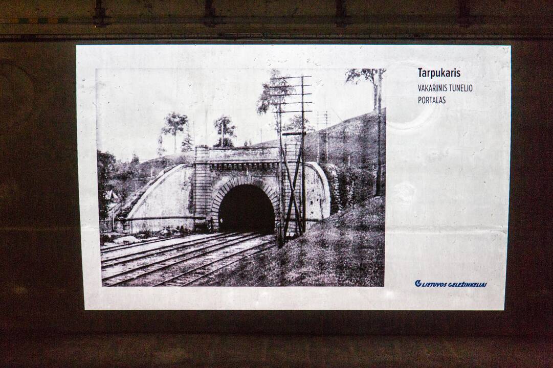 Inovatyvi ekspozicija Kauno geležinkelio tunelyje