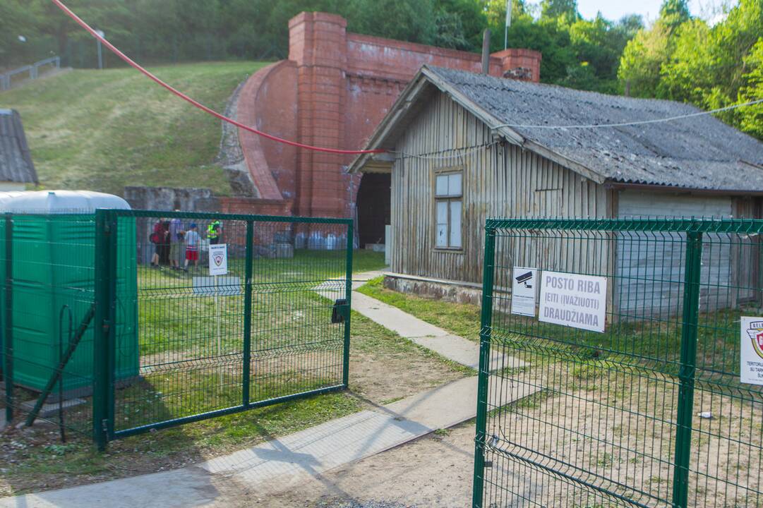 Inovatyvi ekspozicija Kauno geležinkelio tunelyje
