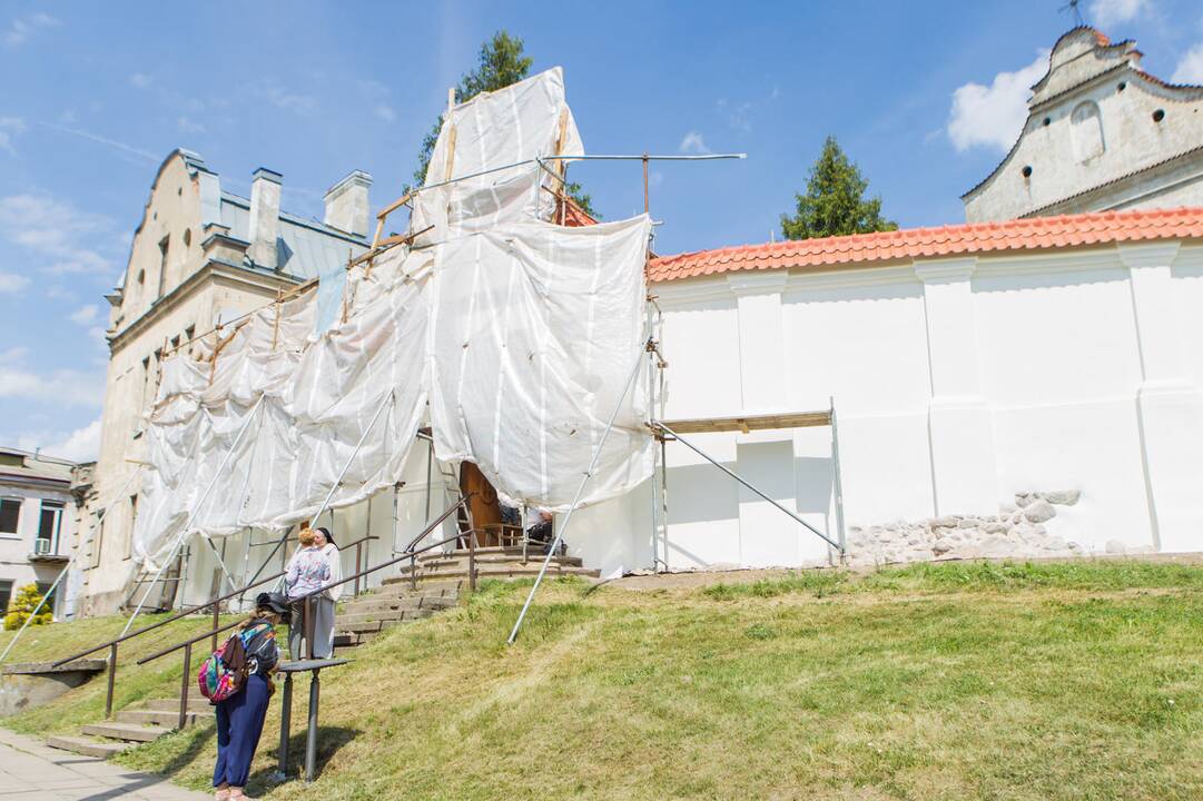 Kaune atgimsta vienuolyno kompleksas