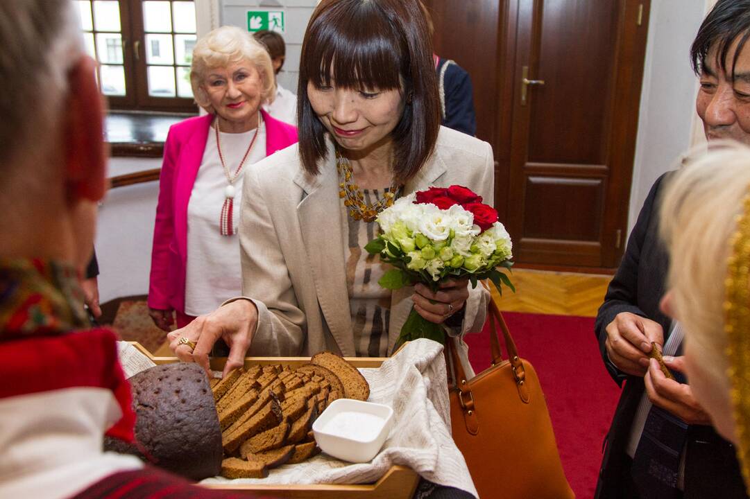 Kauno rotušėje – svečių delegacija iš Japonijos