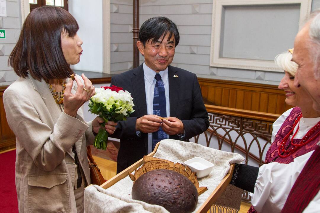 Kauno rotušėje – svečių delegacija iš Japonijos