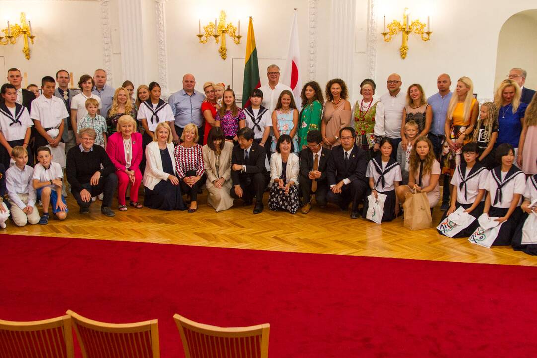 Kauno rotušėje – svečių delegacija iš Japonijos