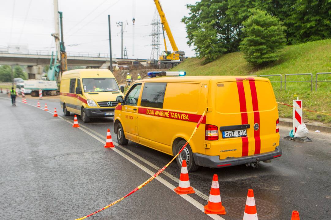 Pažeistas dujotiekis R. Kalantos gatvėje