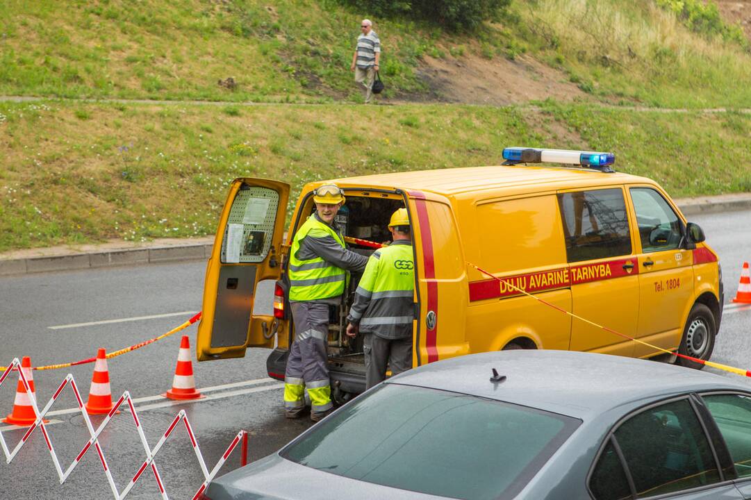 Pažeistas dujotiekis R. Kalantos gatvėje