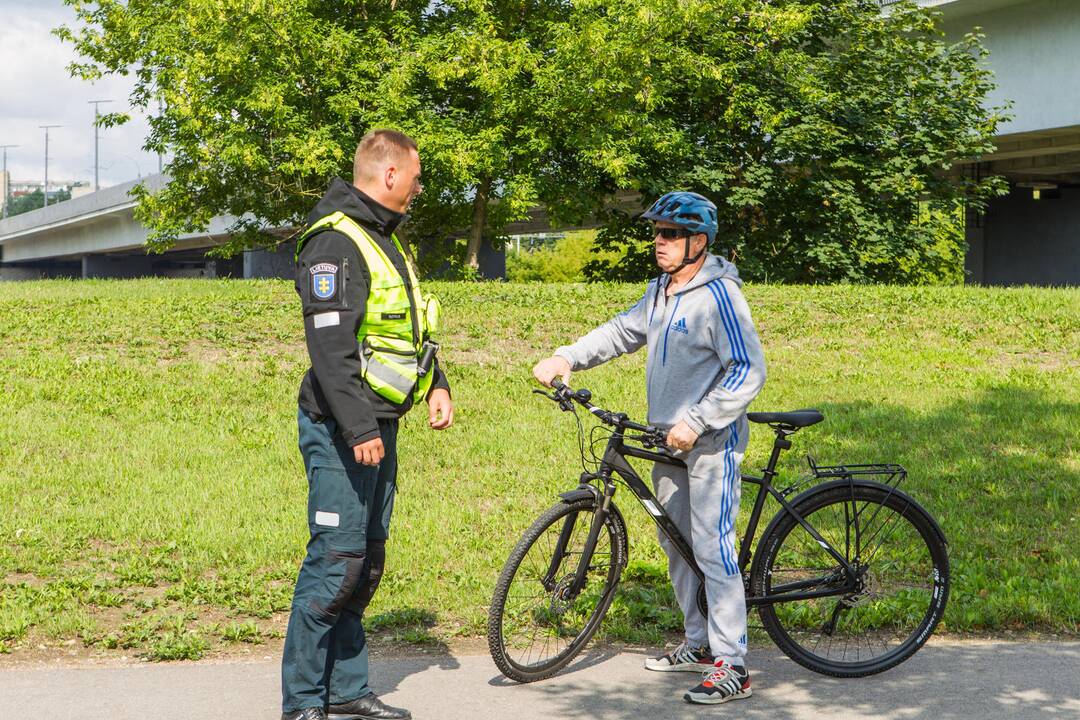 Per reidą – dėmesys dviratininkams ir paspirtukininkams