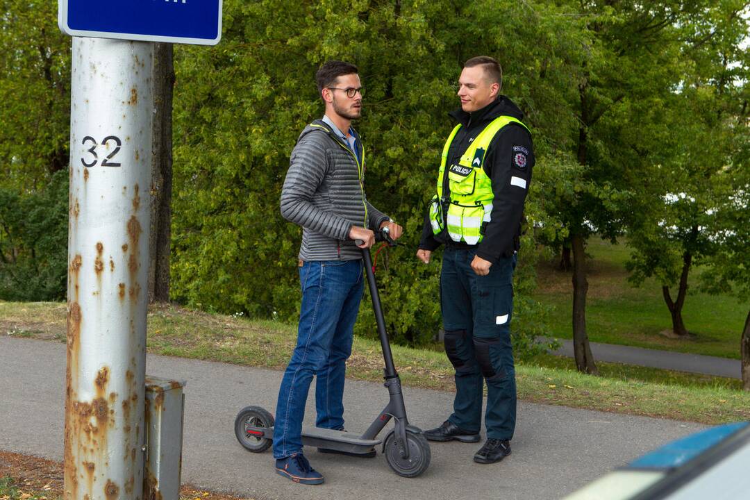 Per reidą – dėmesys dviratininkams ir paspirtukininkams