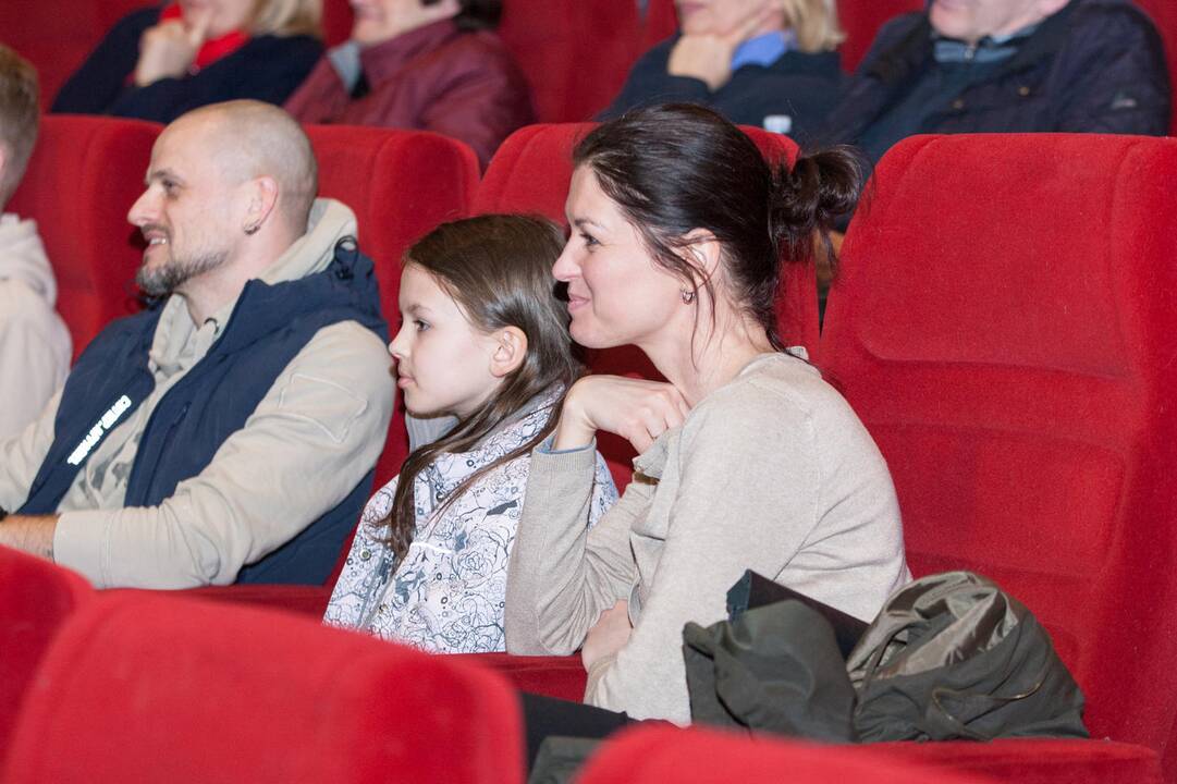 Kaune pristatytas laurus skinantis lietuviškas filmas „Rūgštus miškas“