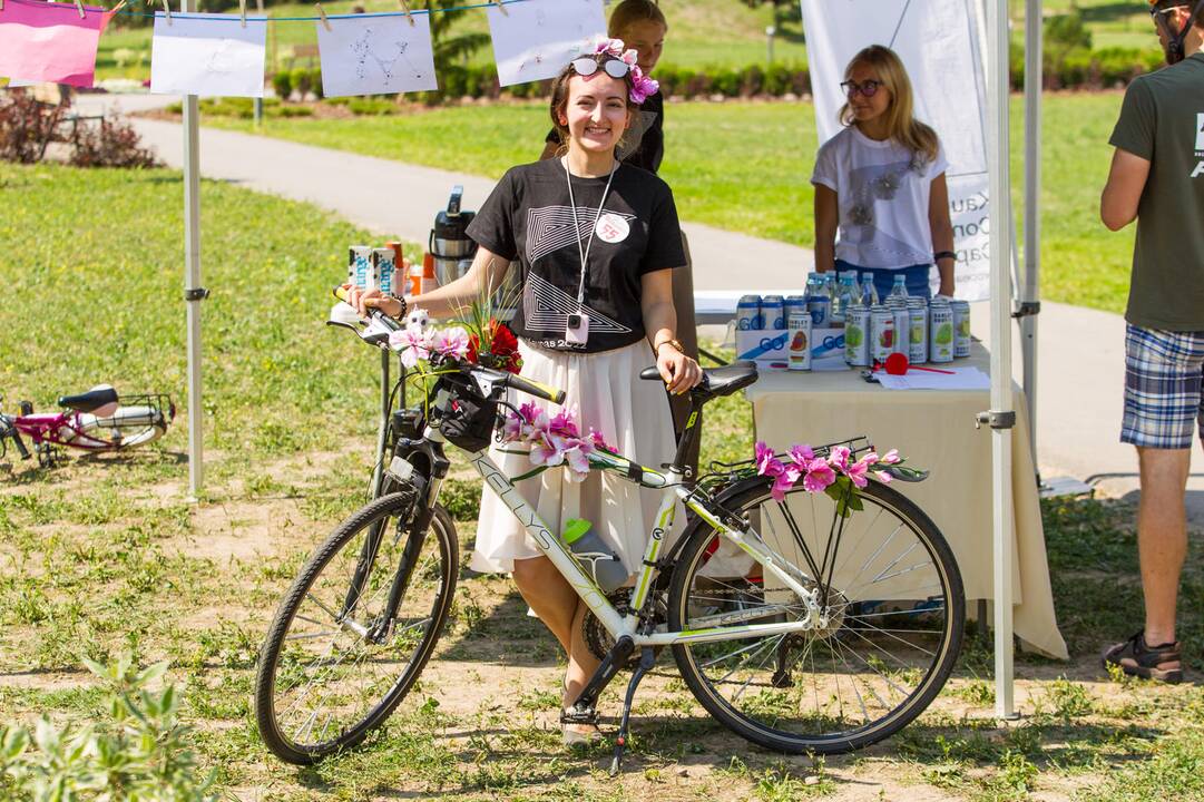 „Skirt Bike | Minam kartu!“