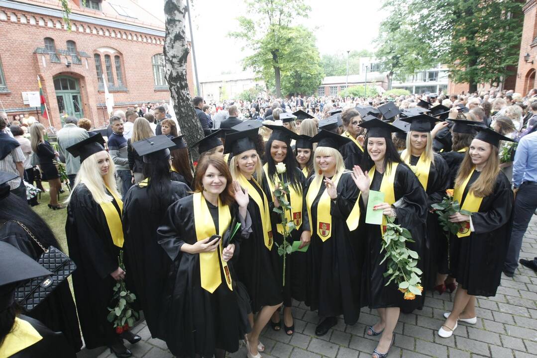 Klaipėdos universiteto absolventai stiprina ryšius