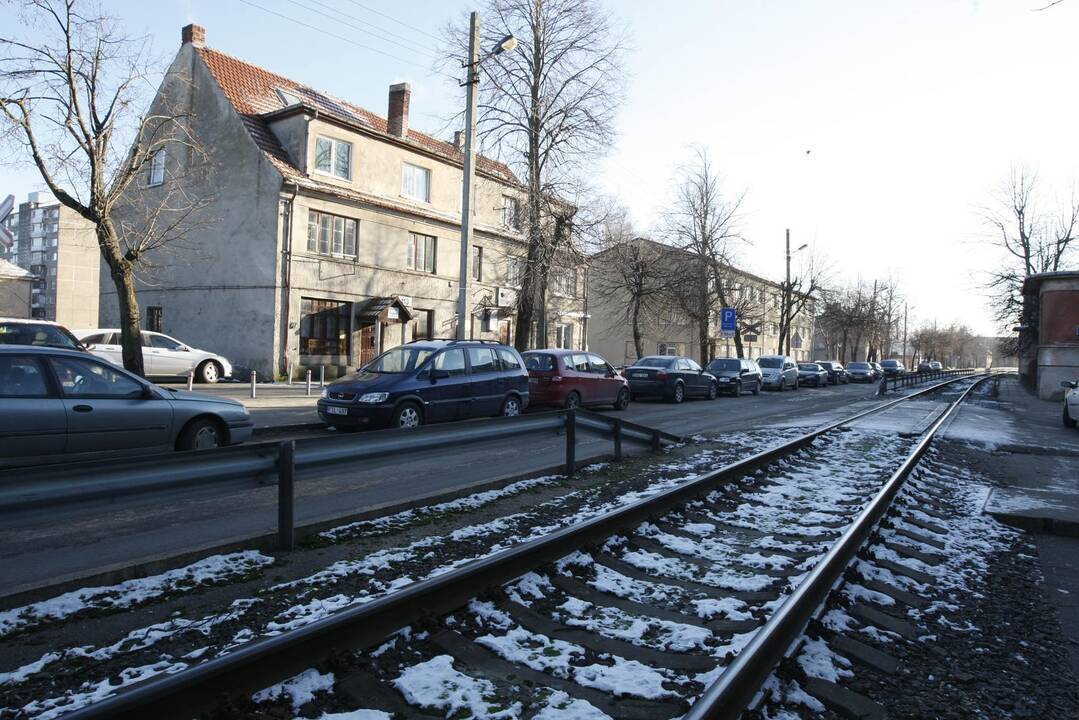 Triukšmą kenčiantiems Nemuno gatvės gyventojams tebesiūloma išeitis – iškeldinimas 