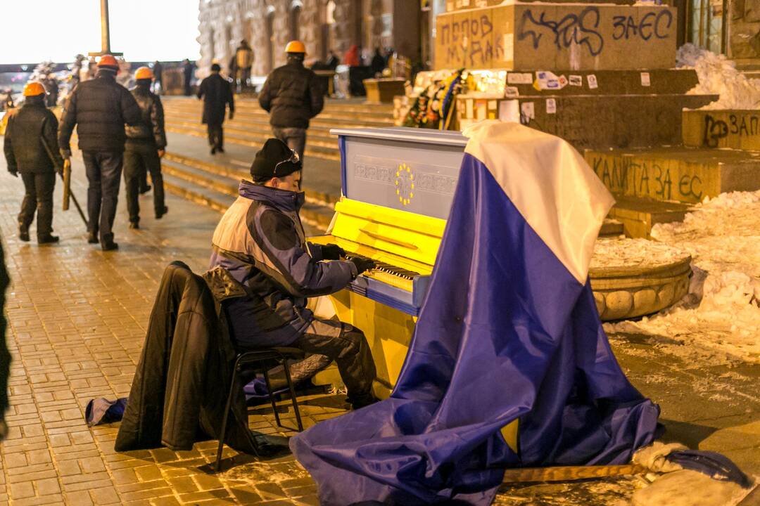 Dėl riaušių kaltę turi prisiimti politikieriai