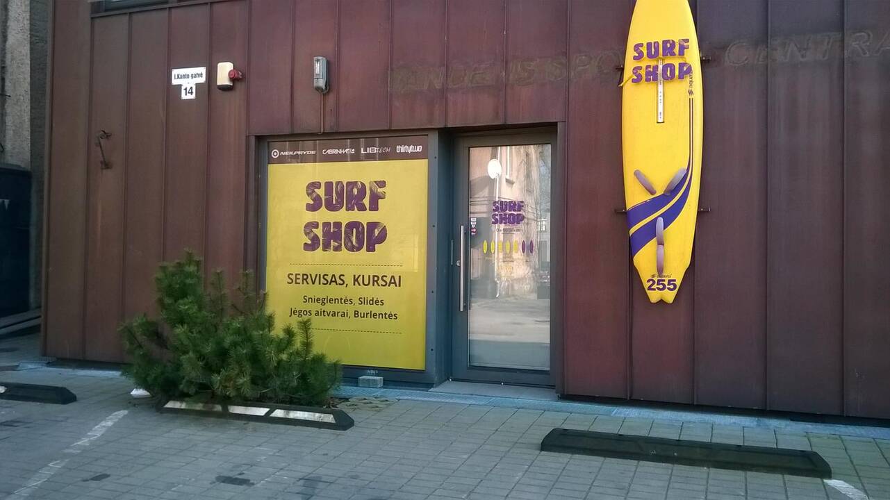 Žmonės sunerimo, kodėl bendrinis daiktavardis "universitetas" rašomas didžiąja raide.