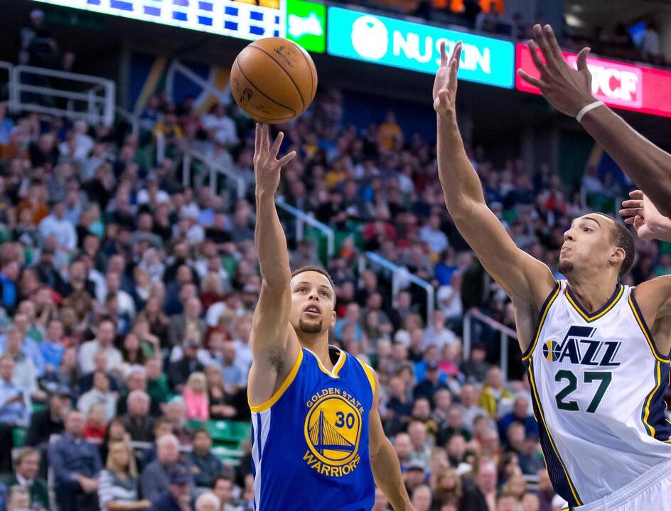 "Golden State Warriors" klubas įveikė ir "Jazz" krepšininkus