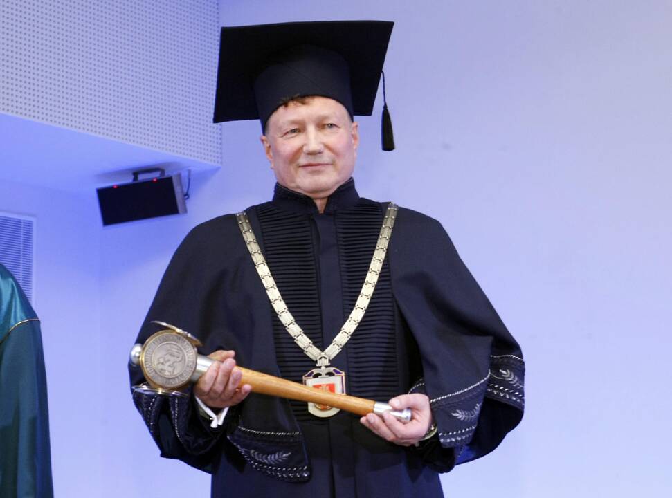 Planai: norėdamas tapti Klaipėdos universiteto rektoriumi, A.Razbadauskas siekė ne tik posto, bet ir išsaugoti bei sustiprinti šią aukštojo mokslo įstaigą.