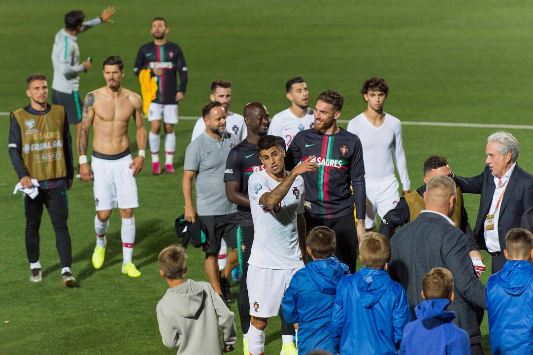 Futbolas: Lietuva – Portugalija 1:5