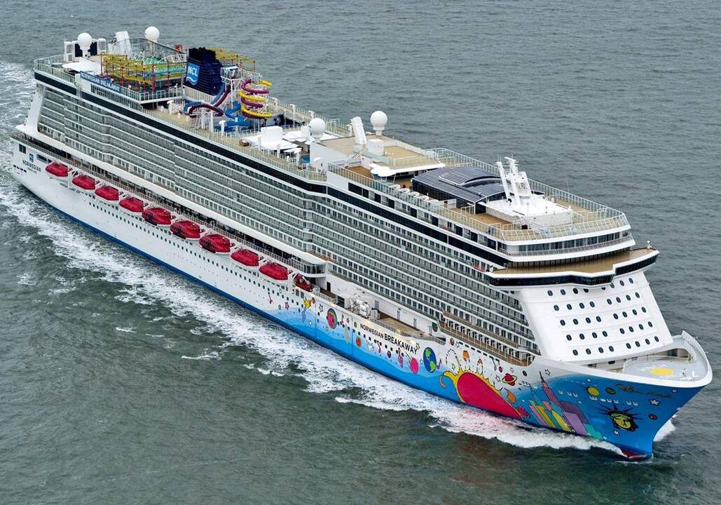Pripažinimas: šiemet Klaipėdos uoste pirmą kartą lankėsi pretižinis kruizinis laivas „Azamara Journey“.