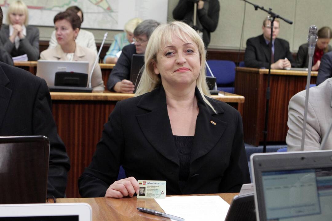Triumfas: V.Grubliauskas pergalę mero rinkimuose jau šventė vakar apie 22 valandą.